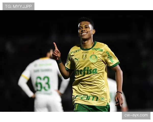 新星闪耀绿茵场：焦点新秀状态回暖，上演惊艳表现