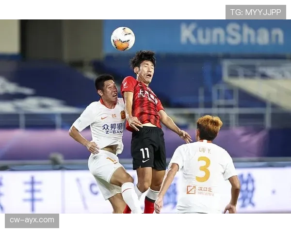 斯通斯在关键时刻的精彩表现提升球队竞争力，助力逆转取胜