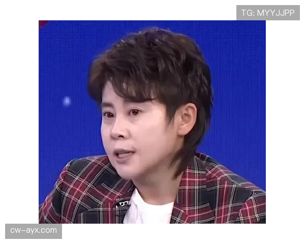 王濛退役后朋友圈像女老板日常，我翻钱包默默下线